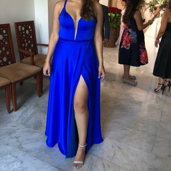 Royal Blue colour Prom Dress - Picture 4 of 5